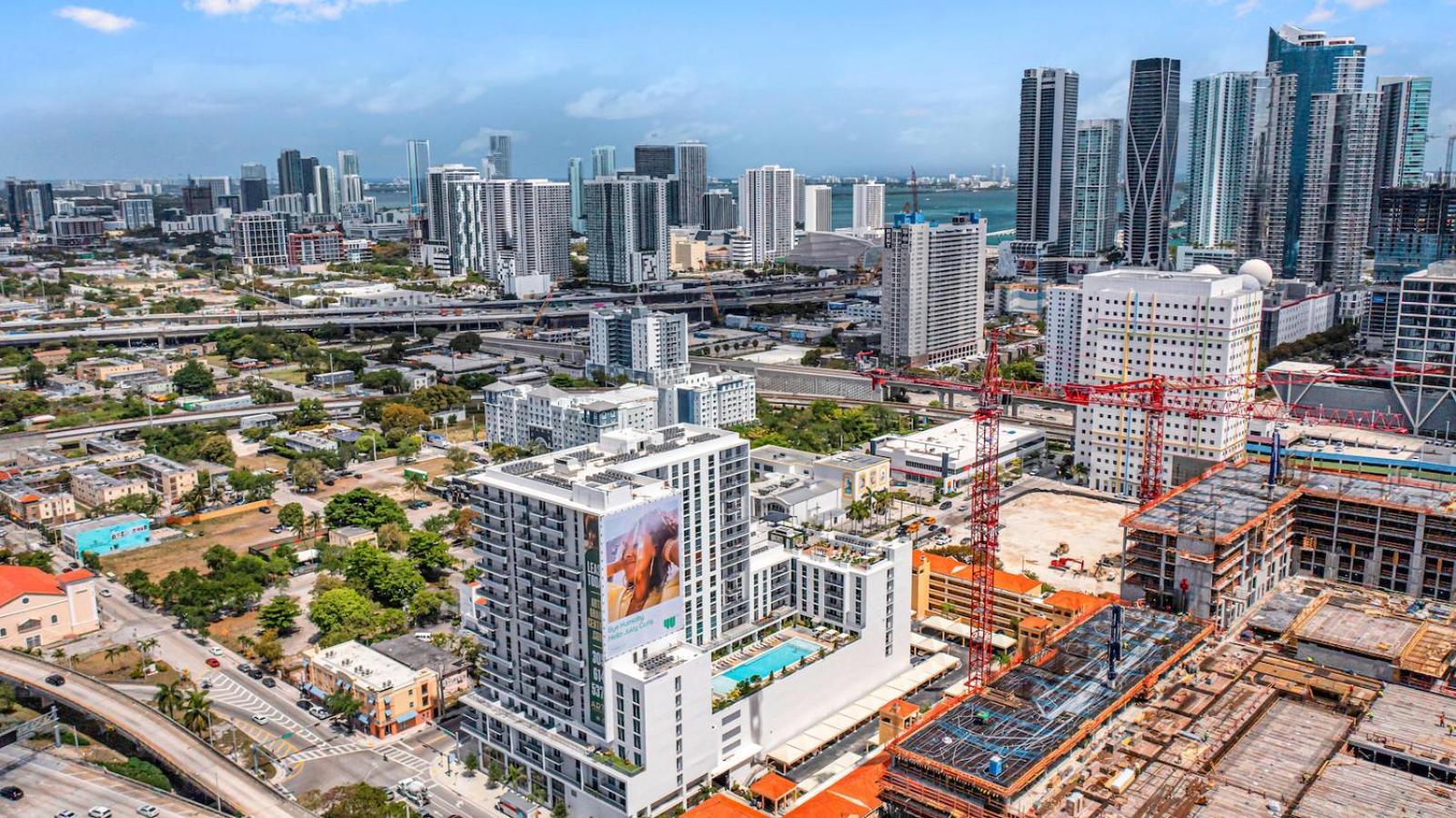 Modern Unit In The Heart Of Downtown Miami With Free Parking Apartment Exterior photo