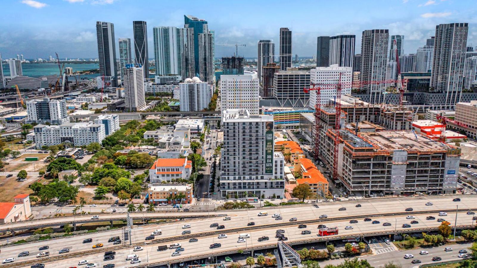 Modern Unit In The Heart Of Downtown Miami With Free Parking Apartment Exterior photo