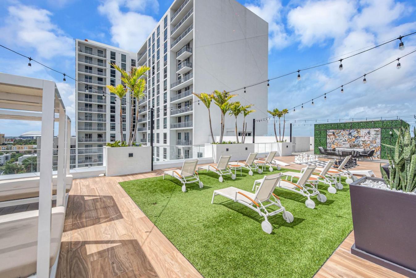 Modern Unit In The Heart Of Downtown Miami With Free Parking Apartment Exterior photo